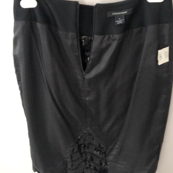 Linda Lundstrom Black Pencil skirt. Perfect for formal occasions, fully Lined. - Picture 9 of 12
